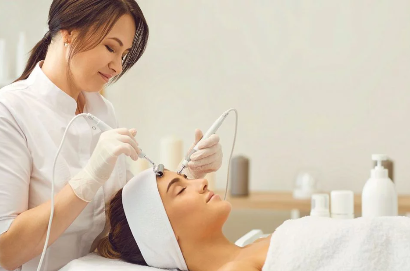 What Spa Services Are Best for Older Skin?