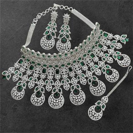 The Timeless Elegance of Indian Choker Necklaces: A Bridal Essential